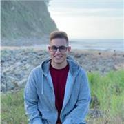 Poseo el grado de magisterio en educación primaria con la especialidad de Inglés, por tanto podría ayudar con más asignaturas(inglés, lengua...)